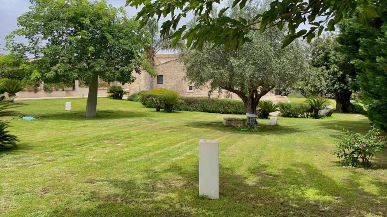 Torre Dantona Country Suites Pozzallo Exterior foto