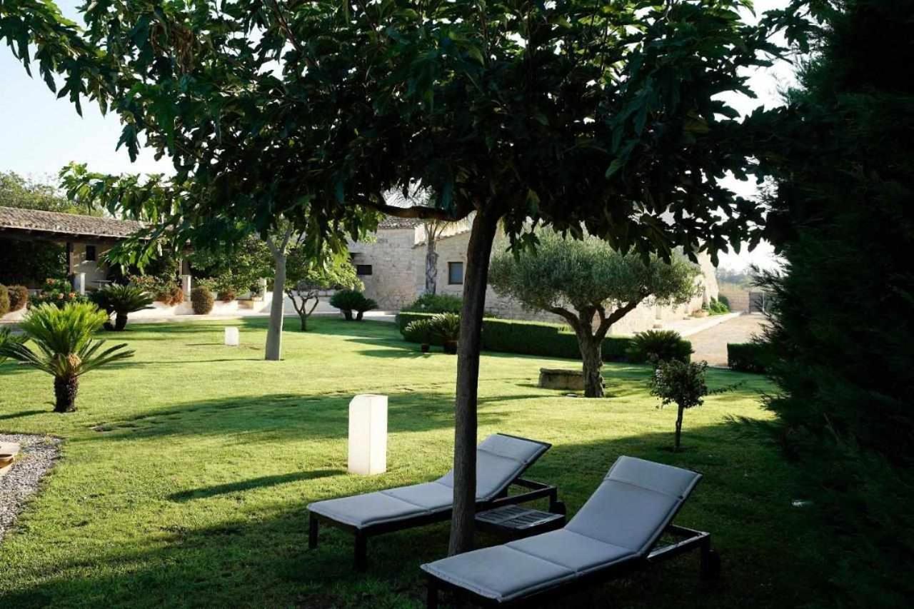 Torre Dantona Country Suites Pozzallo Exterior foto